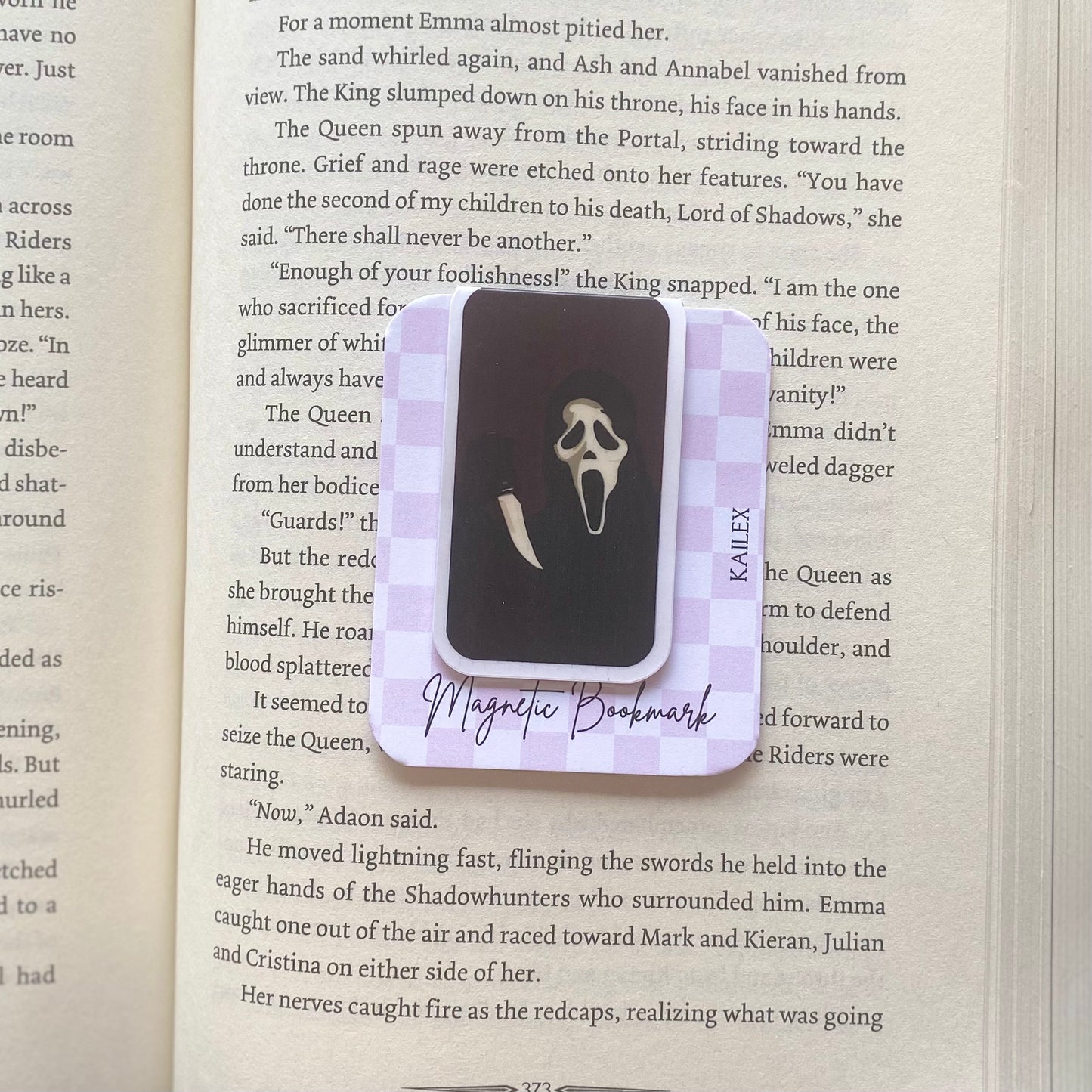 Ghost face with maroon background Magnetic Bookmark