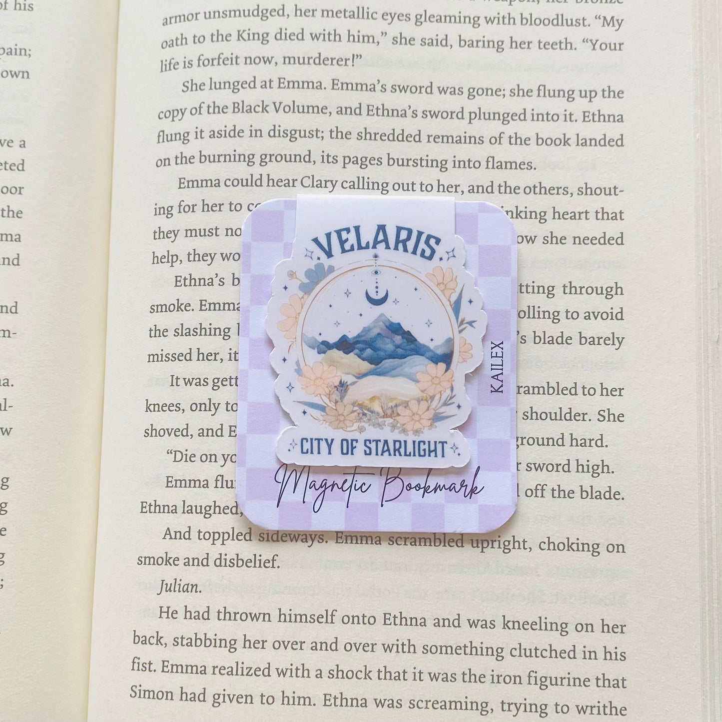Velaris Magnetic Bookmark