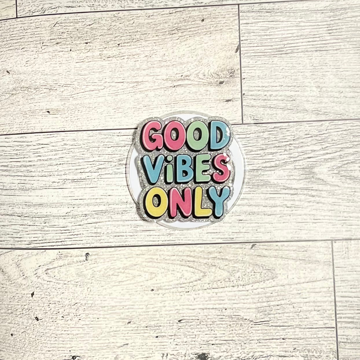 Good Vibes Only - E-Reader, Phone, Kindle Grip for all Devices Magnetic Grip