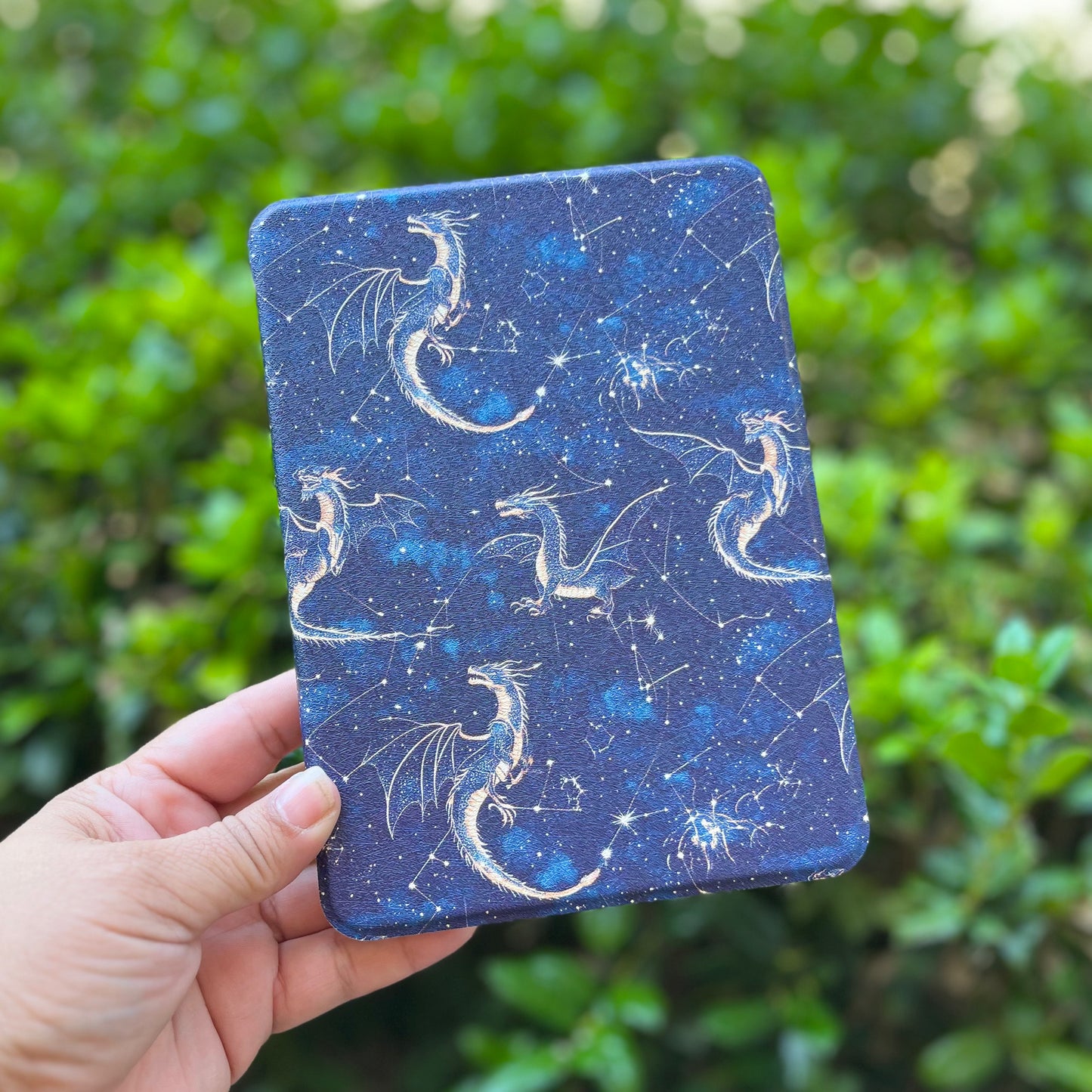 7" Mystical Dragons Kindle case for Colorsoft and Paperwhite 12th Gen. magnetic case with clear back, removable back with handle