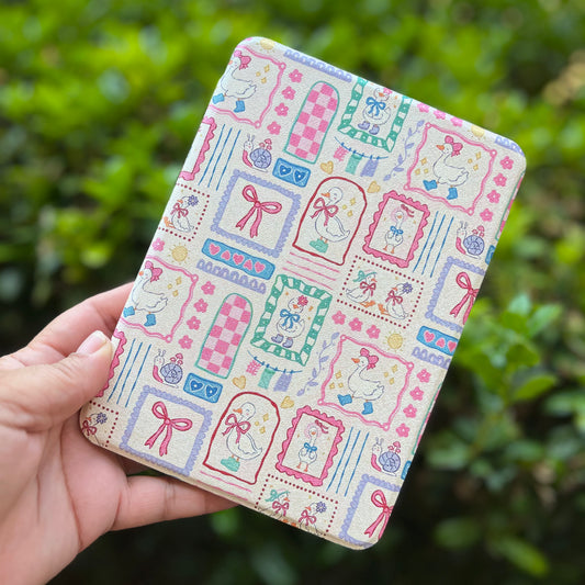 7" Goose on the Loose Kindle case for Colorsoft and Paperwhite 12th Gen. magnetic case with clear back, removable back with handle