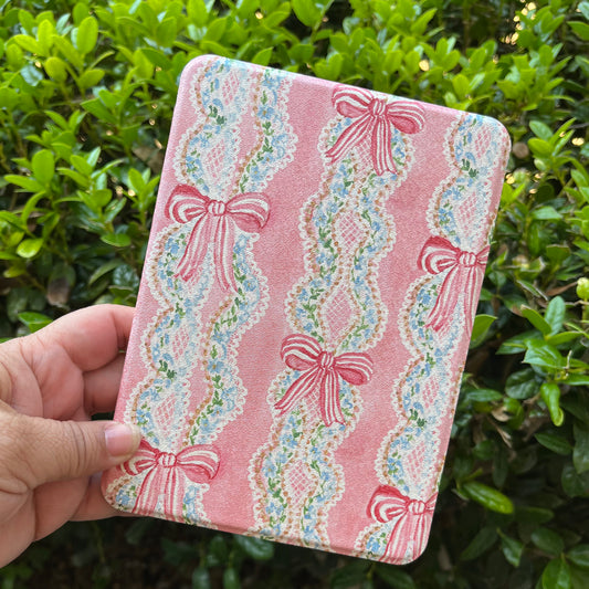7" Laced Pink Bow Kindle case for Colorsoft and Paperwhite 12th Gen. magnetic case with clear back, removable back with handle