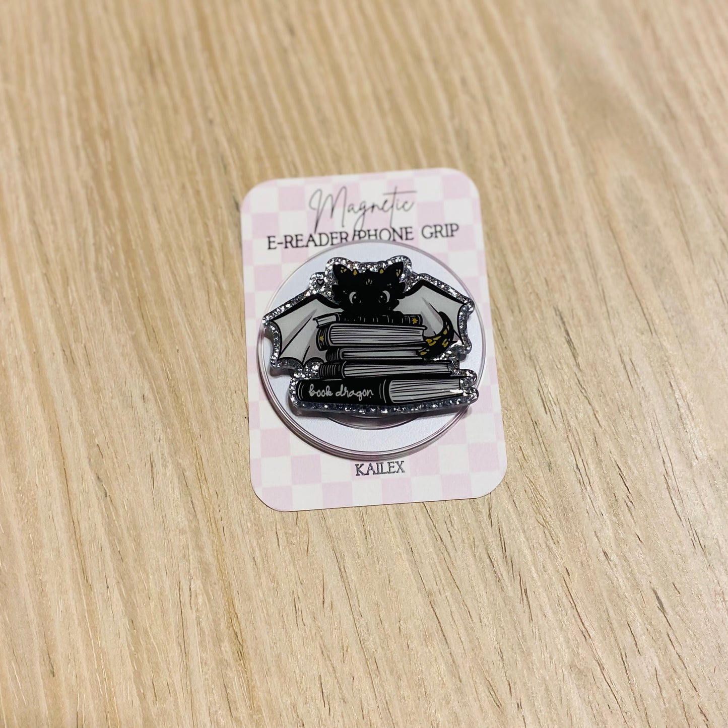 Book Dragon Magnetic Grip