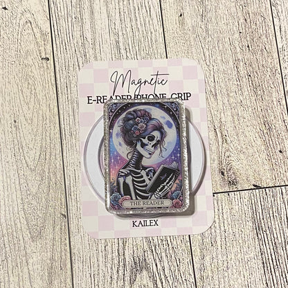 The Reader Tarot Card Magnetic Grip