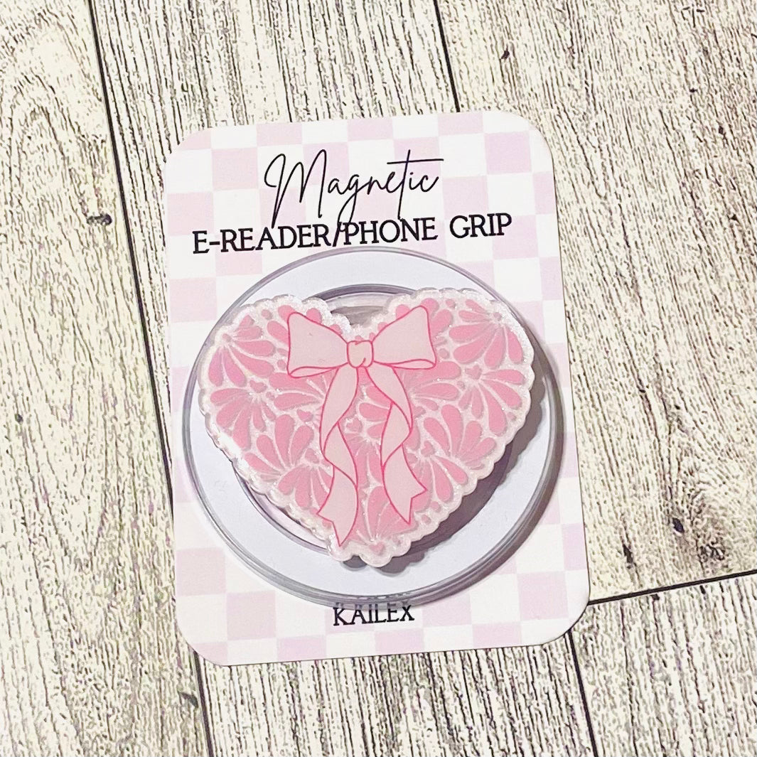 Pink concha heart E-Reader, Phone Grip for all Devices Magnetic Grip