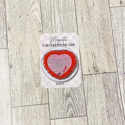 Horror Babe red heart E-Reader, Phone Grip for all Devices Magnetic Grip