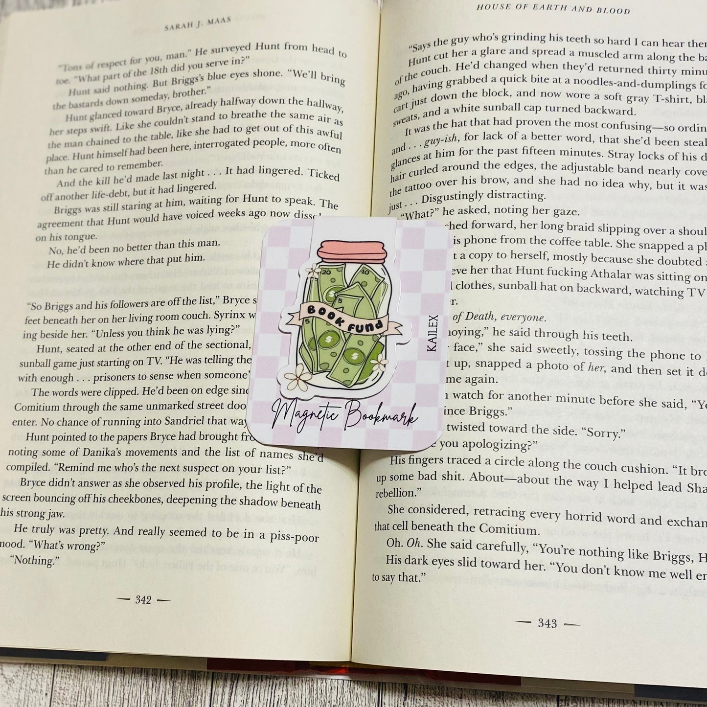 Book fund money jar Magnetic Bookmark