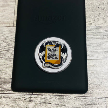 Magnetic e-reader phone grip with dragon design 