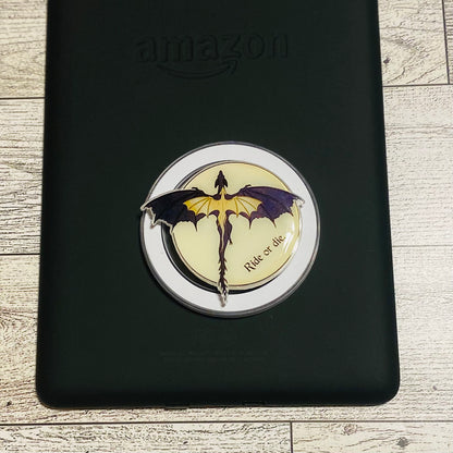 Magnetic e-reader phone grip with dragon design 