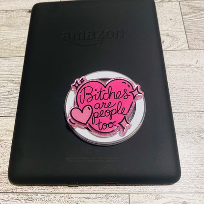 Pink magnetic e-reader phone grip with text 
