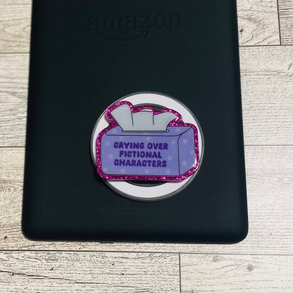 Magnetic e-reader phone grip with purple design 