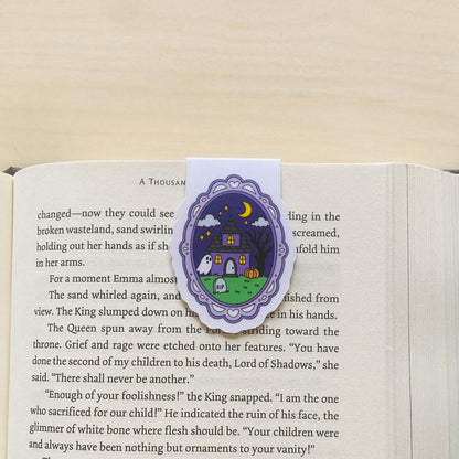 Haunted house in purple frame Magnetic Bookmark