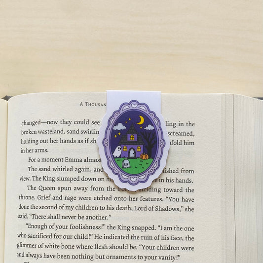 Haunted house in purple frame Magnetic Bookmark