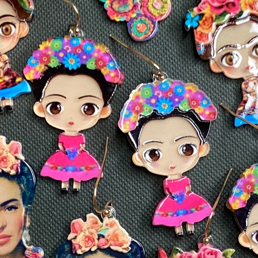 Frida in pink dress earrings